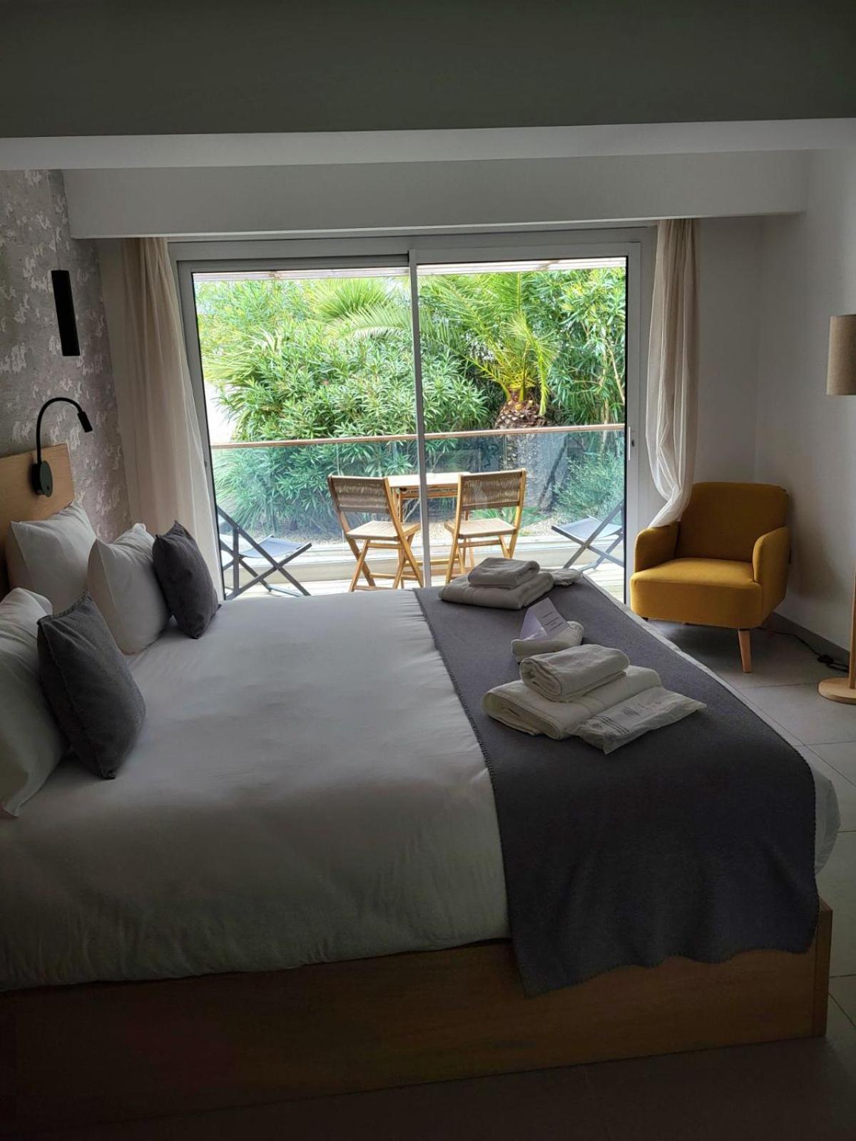 Hotel L'Albatros サン・トロジャン・レ・バン エクステリア 写真